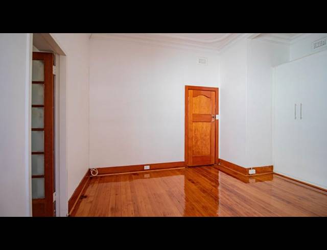 3 BEDROOM HOUSE FOR SALE IN KENSINGTON